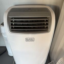 AC Unit Black Decker 