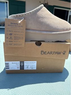 WOMEN’S NEW BEARPAW MARTIS WITH BEAR COAT
