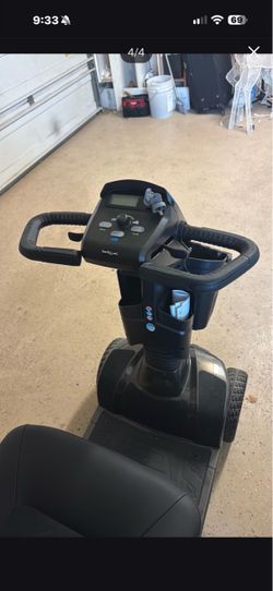 Mobility scooter