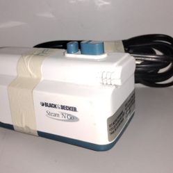 Black N Decker To Go Steamer