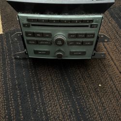 2009-2011 HONDA PILOT AM/FM RADIO 6 CD DISC CHANGER 39100-SZA-A200