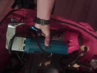 Ryobi 4-1/4 angle grinder