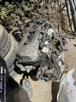 Vendo Un Motor Para Toyota Corola Del Año 1998 Al Año 2002 Con Todo Y Transmisión