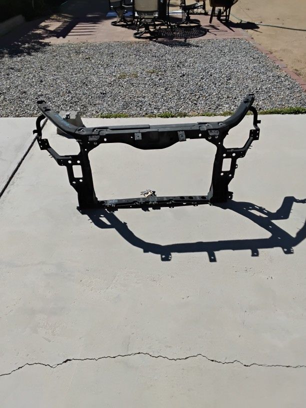 Kia Optima 2014-2015 Radiator Sopport Used Oem