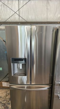 Kenmore Stainless Steel French Door Fridge