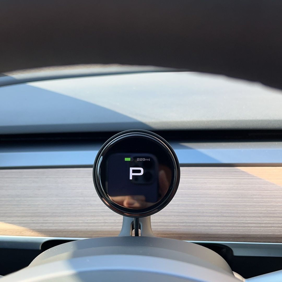 Tesla Wireless magnetic car Dashboard
