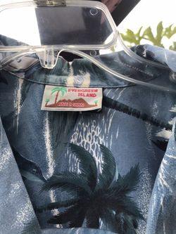 Made in Hawaii button up shirt