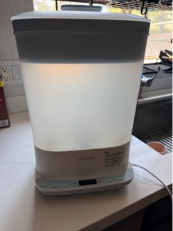 Baby bottle sterilizer