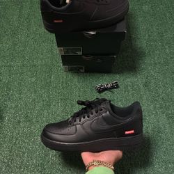 Nike Air Force 1 Low ‘ Supreme Black’