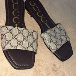 Gucci Sandals 