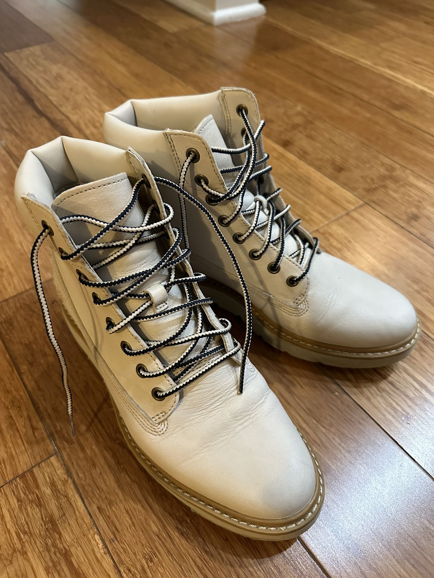 Timberland Boots Cream Size US6