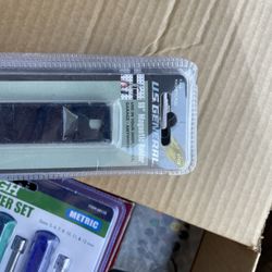 Magnetic Bars, Hoovers, Tools