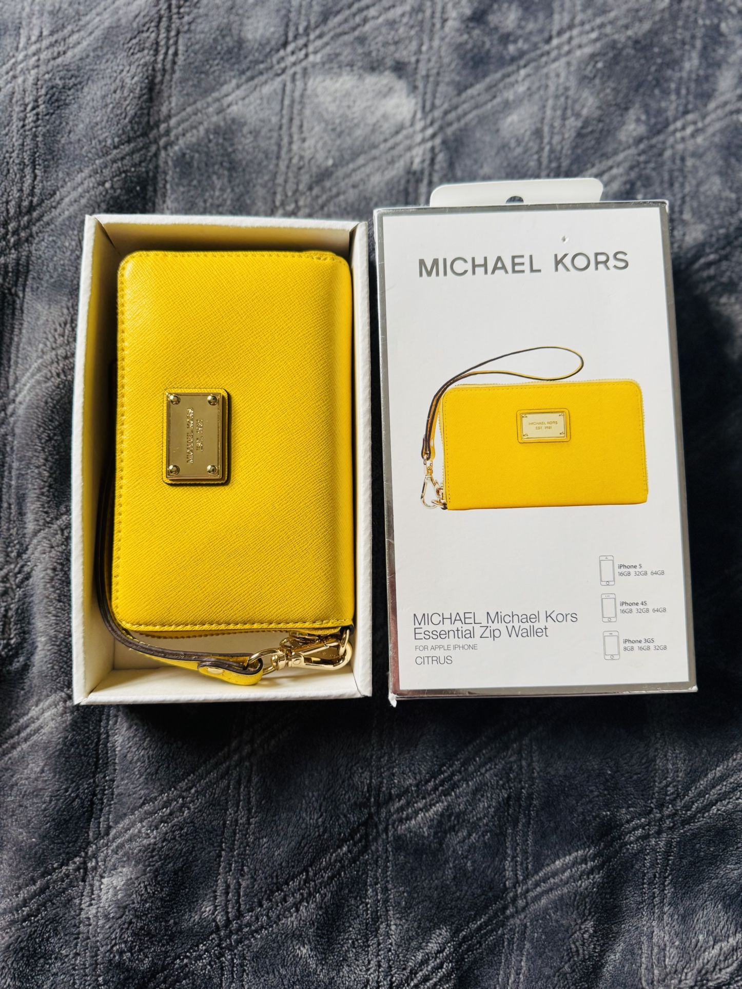 MICHAEL KORS WALLET