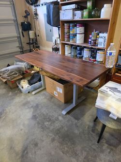Height Adjustable Desk