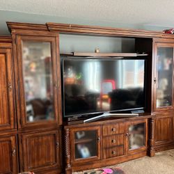 6pc Tv Stand w/ Lighting 