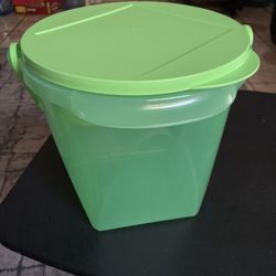 Tupperwa