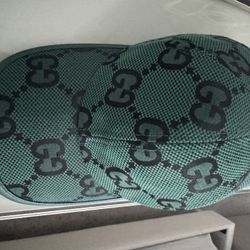 Gucci Men’s GG Canvas Baseball Hat (Green)