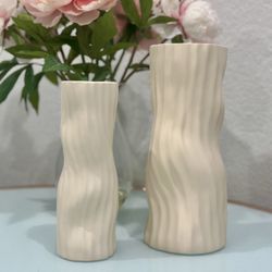 NEW Set of 2 Ceramic Vases For Flowers, 10.7" And 9" Modern, Neutral Farmhouse Flower Vase