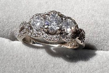 Diamond ring