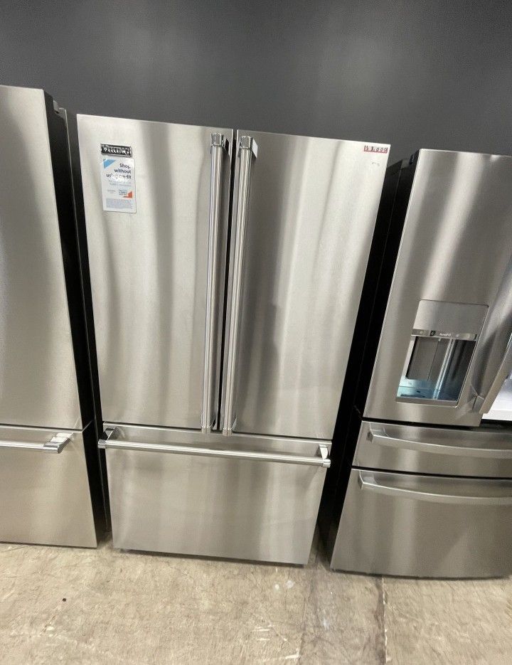 Viking French Door Refrigerator EMNY