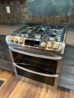 LG GAS STOVE with double oven