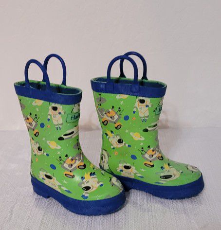 Hatley Rain Boots Shoes For Kids. Zize 6 With Easy -on Handle.  Used.