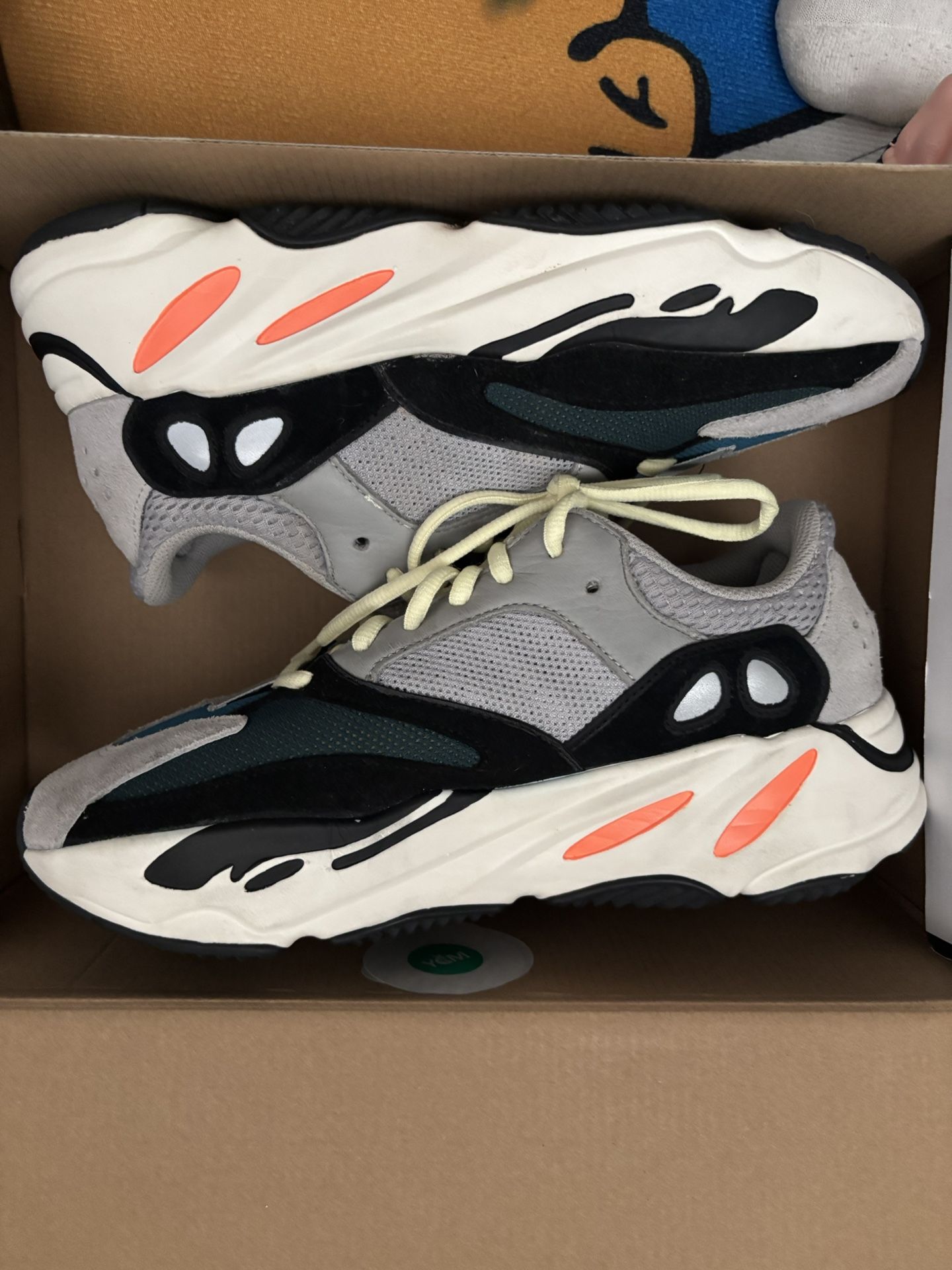 Yeezy Wave runners
