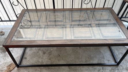 Centre table