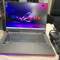 ASUS ROG Strix G16 16" (Intel Core i7-13th Gen. 16GB 1TB) Laptop