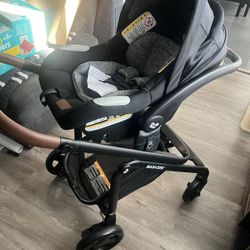 Maxi Cosi Travel System