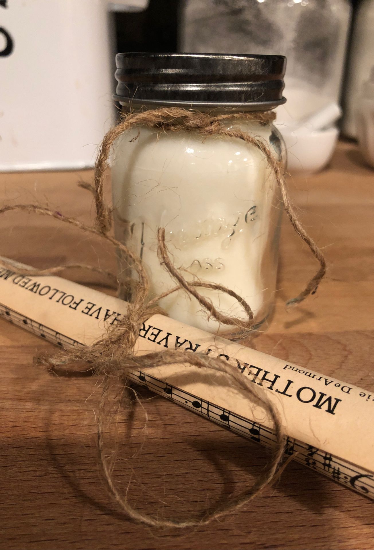 HERITAGE GLASS JAR SOY WAX CANDLE