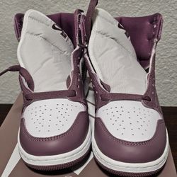 Jordan 1 Mauve Gs Size 6y  Or 7.5 Women