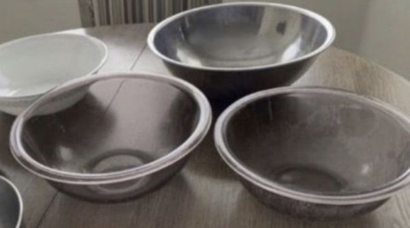 Mixing Bowls - Pyrex, Corelle, and Farberware