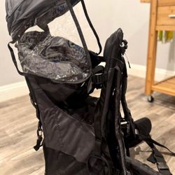 HIKING CHILD CARRIER