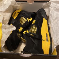 Thunder 4s