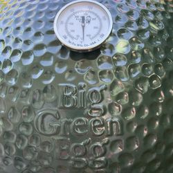 Big Green Egg 