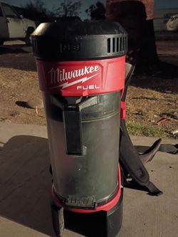 Milwaukee Fuel Backpack Vacuum