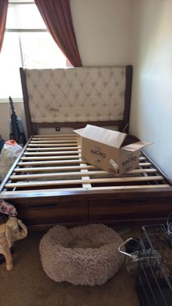 Free bed frame