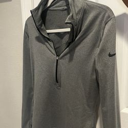 Nike Pullover