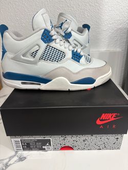 Air Jordan 4 Retro Military Blue Size 10