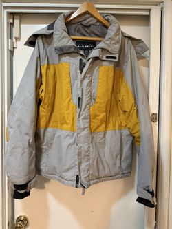 Mens Large Skiing/Snow Boarding Jacket