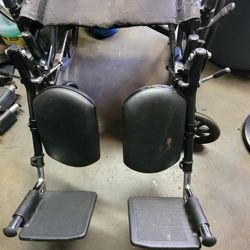 Wheelchair Footrest With Patting 