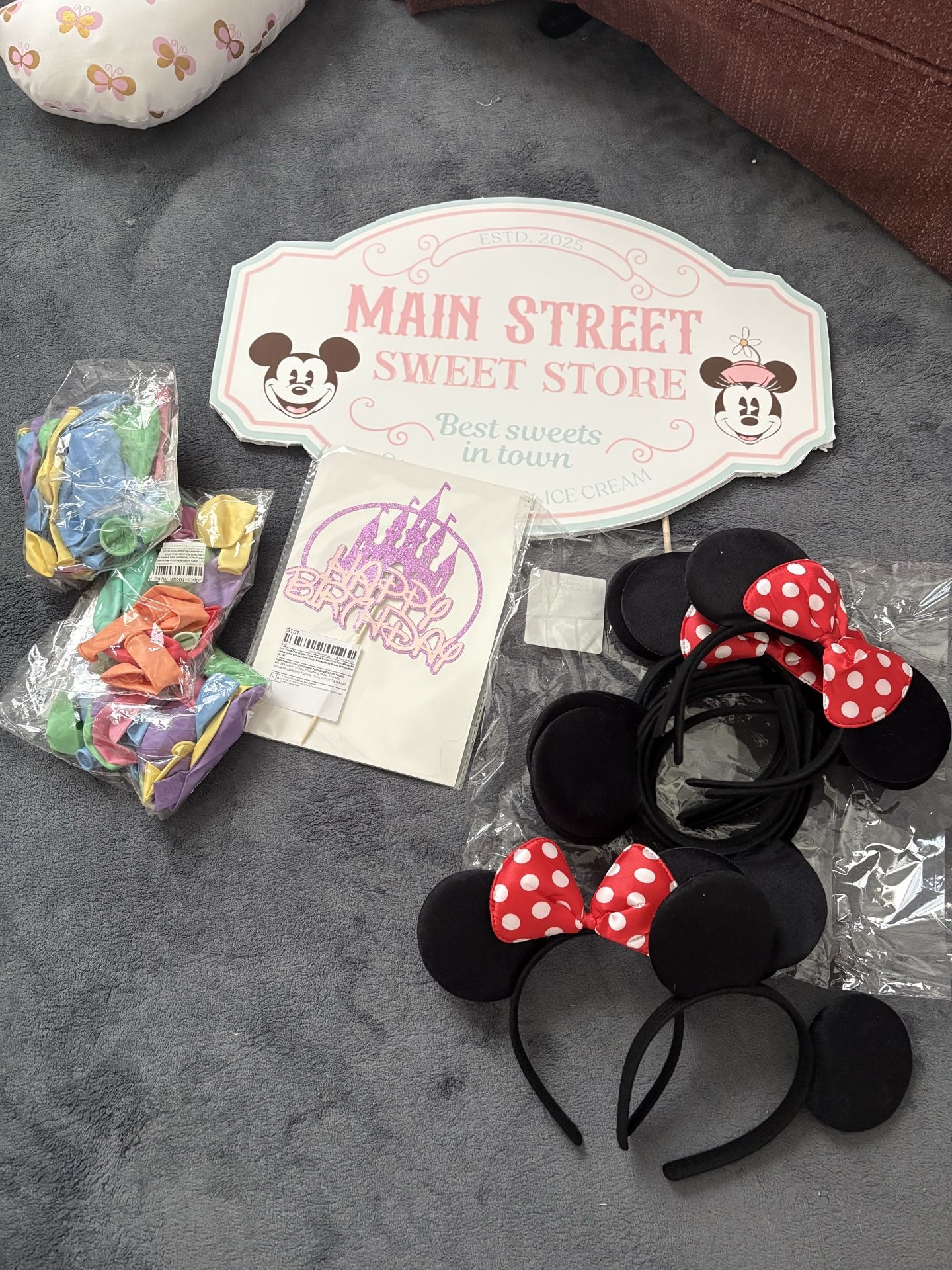 Disneyland party theme
