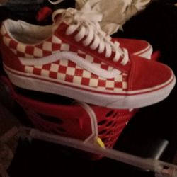 Vans 