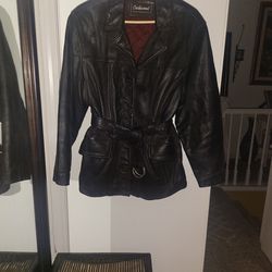 Heavy Ladies Leather Jacket  Medium 