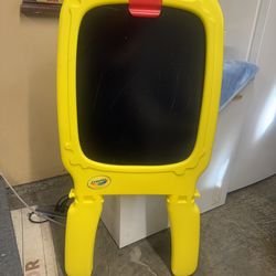 Crayola Quickflip 2 sided easel