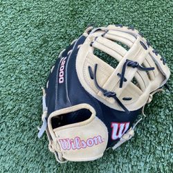 Wilson A2000 first base glove
