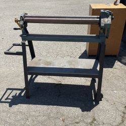 Roper Whitney Pexto 381-D 216 ga. Steel Roller.