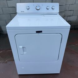 Maytag  gas dryer extra large capacity heavy duty