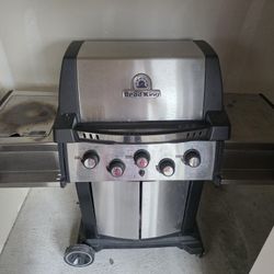 Propane BBQ With Side Burner